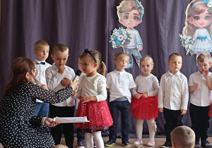 Uroczysty występ.