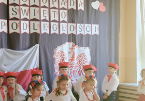 występy dzieci podczas Akademii