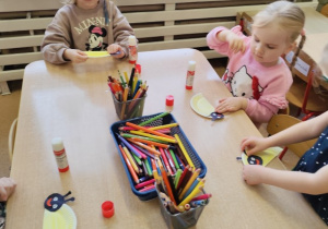 Uczymy sie o pszczołach.