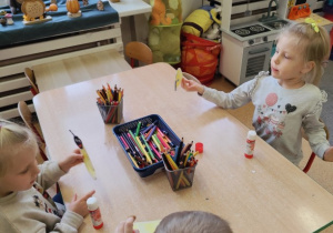 Uczymy sie o pszczołach.