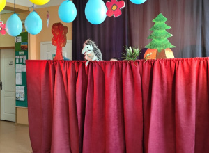 Teatrzyk "O jeżyku Kolczatku"