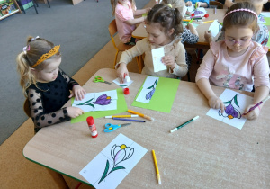 Patyczki i do dzieła.