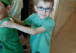 zabawa dzieci podczas balu wiosny