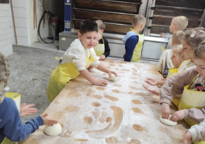 Pieczemy bułeczki.