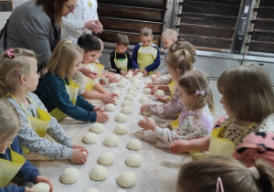 Pieczemy bułeczki.