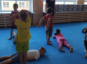 Smerfy na zajęciach ogólnorozwojowych z elementami judo